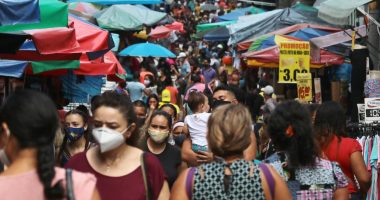 Uso de máscaras deixa de ser obrigatório em Manaus