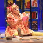 Comédia infantojuvenil 'Dona Batata' estreia no Teatro Amazonas