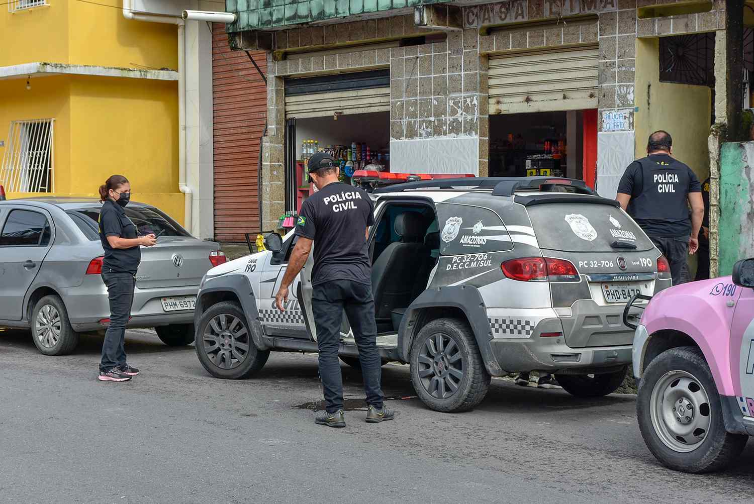Polícia Civil prende 81 em operação por crimes contra mulheres no AM