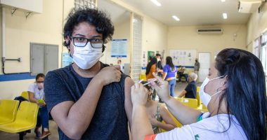 Prefeitura amplia pontos de vacinação contra influenza e sarampo em Manaus