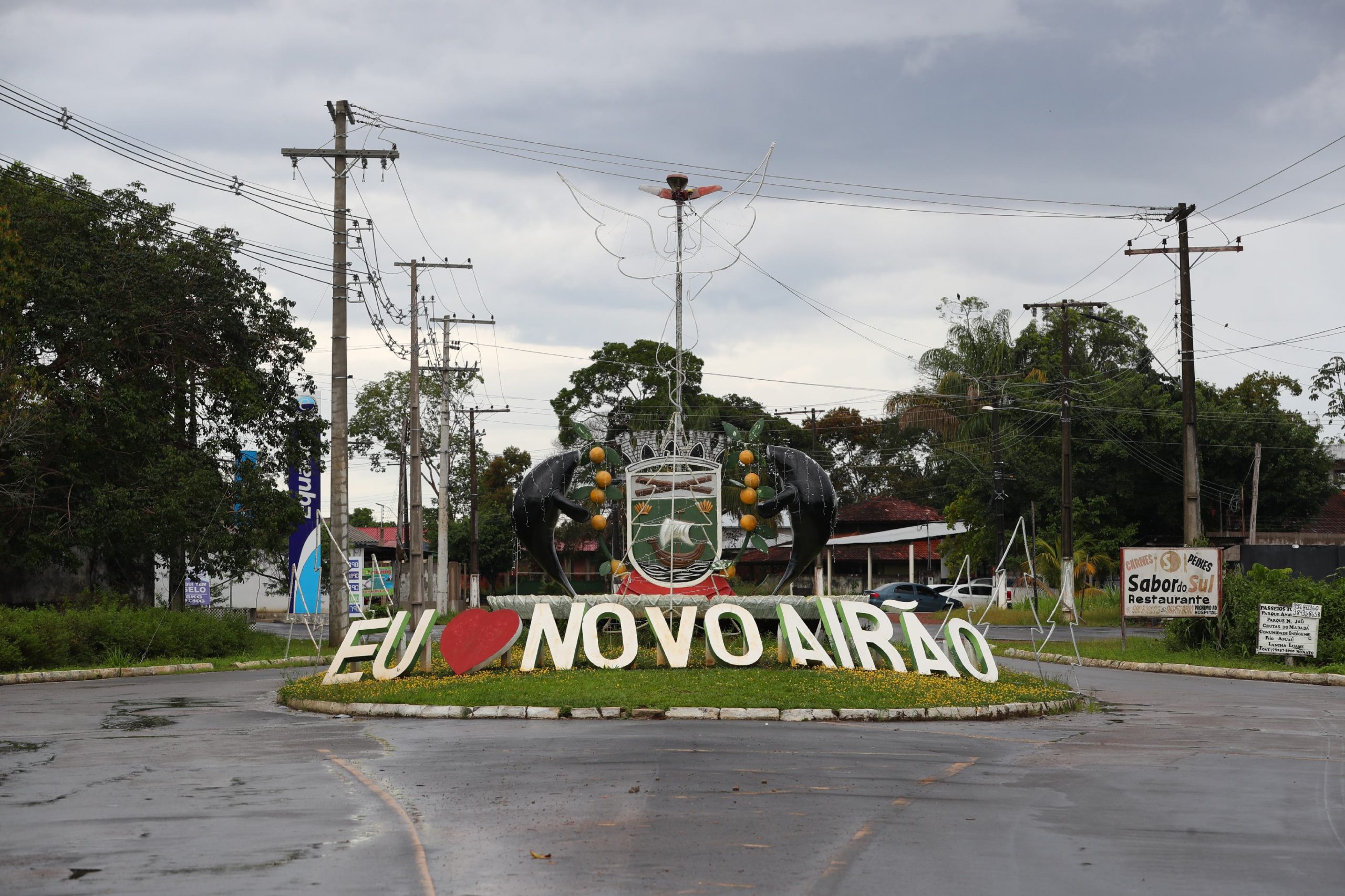 Governo do Estado assina ordem para recuperar estrada de Novo Airão