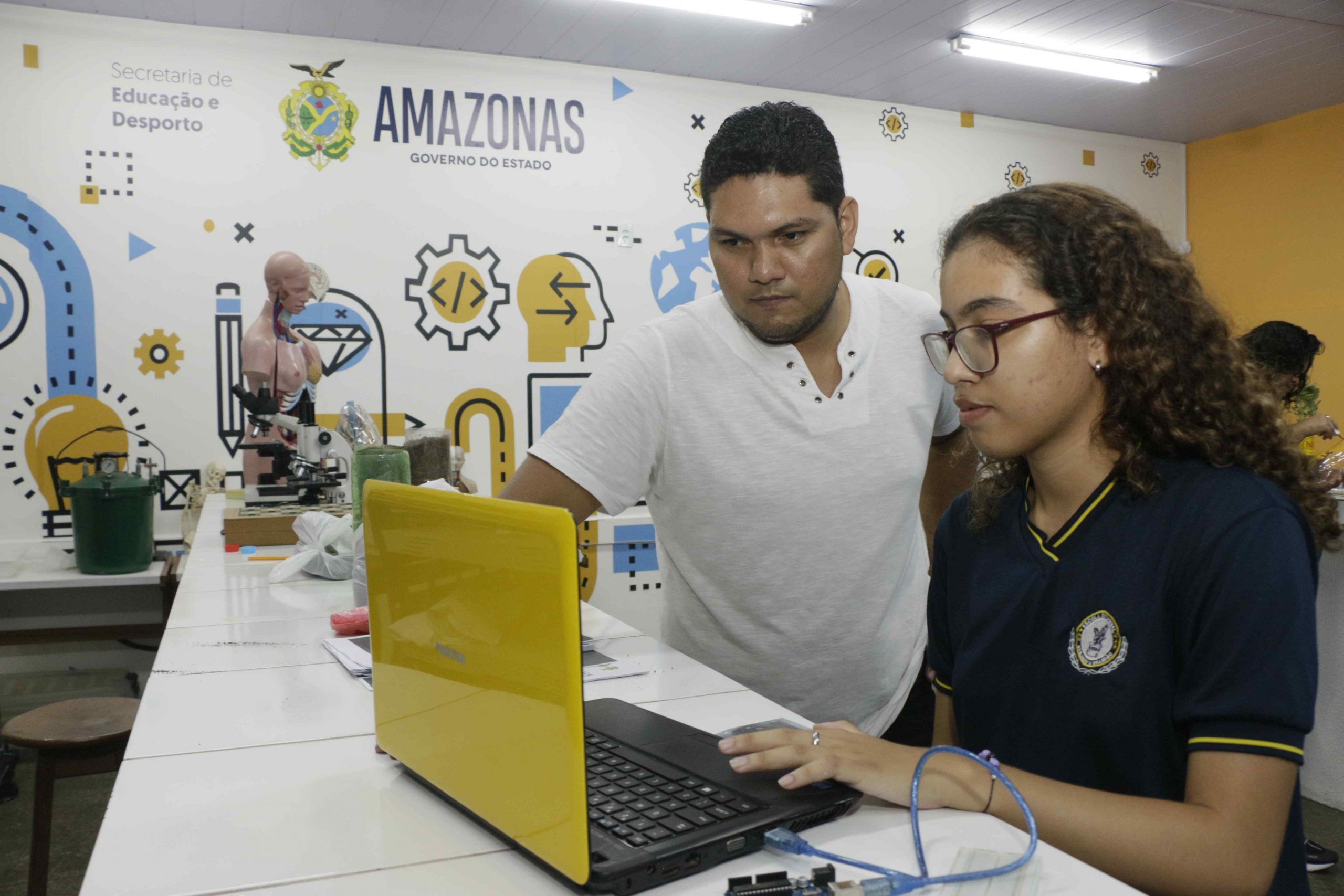 Professor da rede pública estadual usa robótica para ensino de ciências exatas 