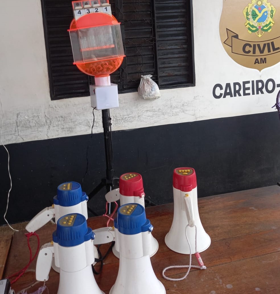 Polícia Civil desarticula grupo que montou jogo lotérico ilegal no Careiro Castanho