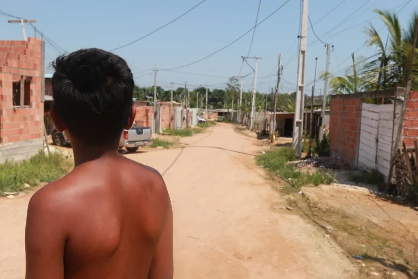 Miséria atinge 445 mil pessoas em Manaus