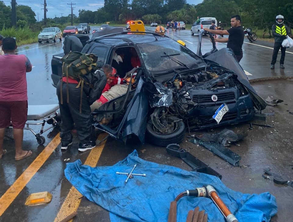 Acidentes deixam um morto e cinco feridos na AM-070, em Manacapuru