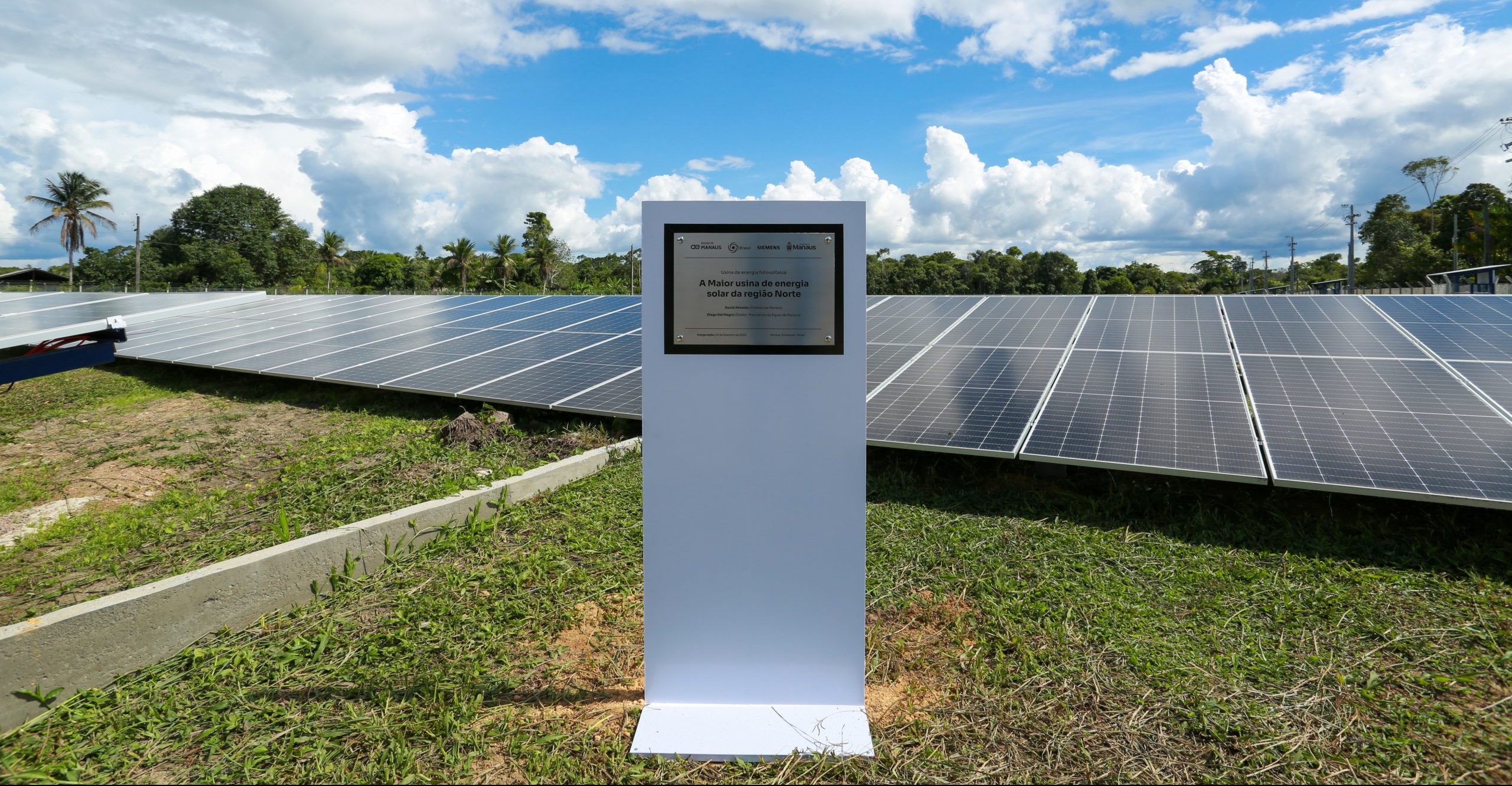 Maior usina de energia solar da região Norte é inaugurada em Manaus