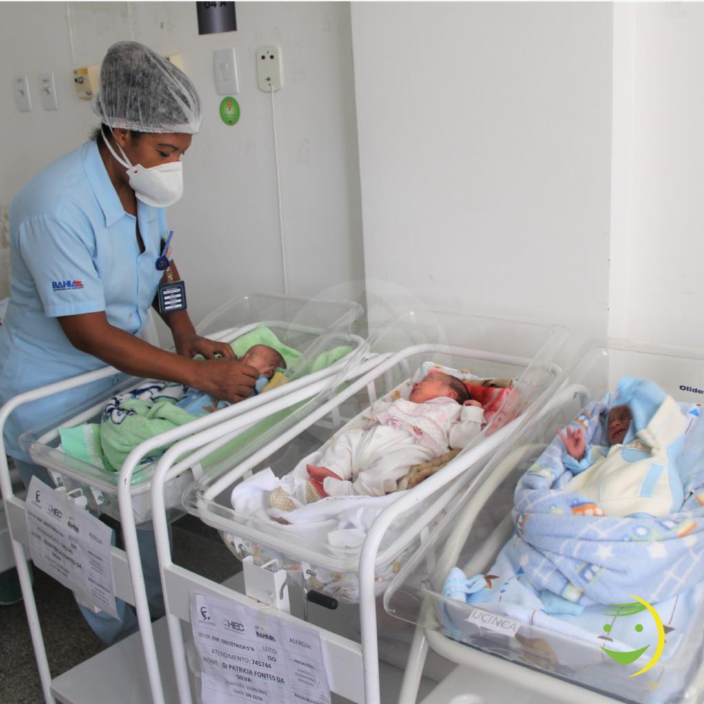 Segundo Ministério da Saúde, 113 mulheres morreram a cada 100 mil bebês nascidos vivos em 2021; projeto realizado na Bahia reduziu em 59% a mortalidade.