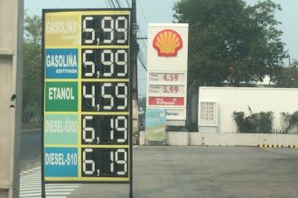 Preço da gasolina em Manaus registrou queda pela primeira vez