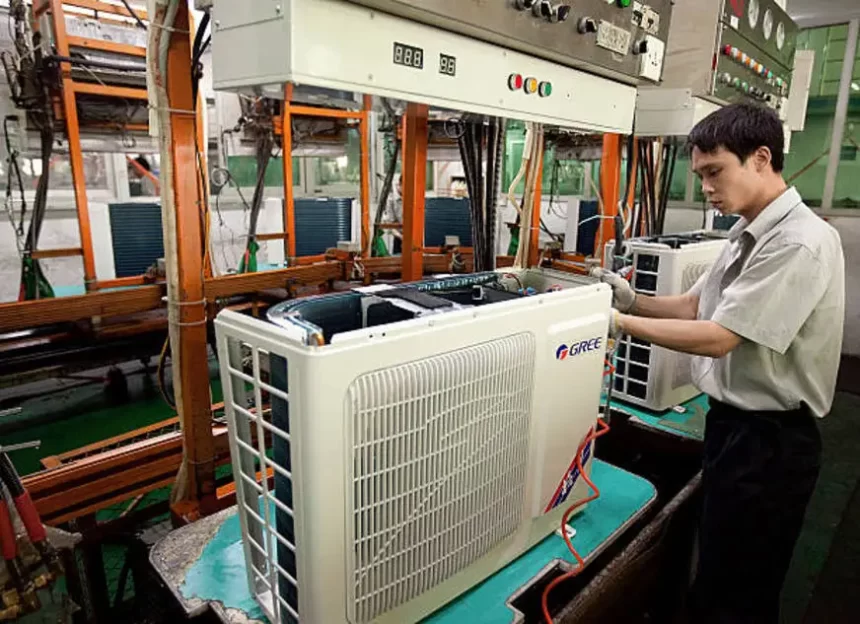 Fábrica contrata trabalhadores em Manaus