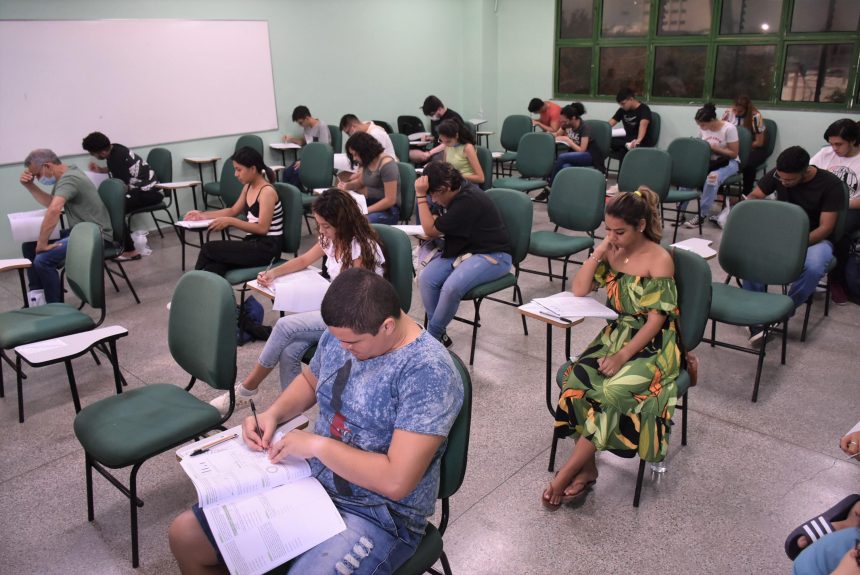 UEA inicia inscrições para Vestibular e SIS