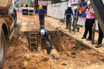 Rompimento de adutoras rende multa a Águas de Manaus