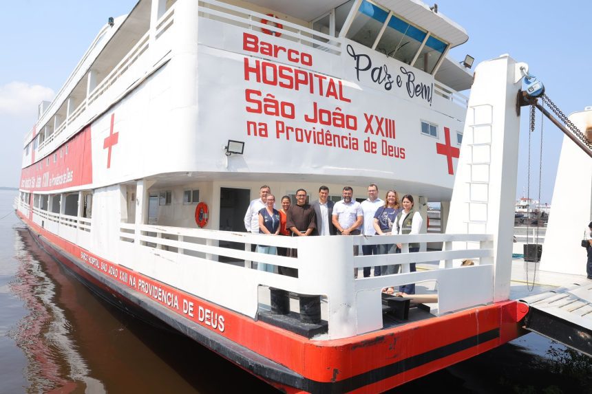 Barco Hospital vai atender no Amazonas