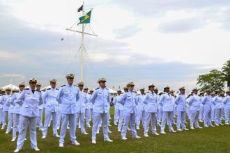 Processo seletivo para oficial temporário da Marinha em Manaus