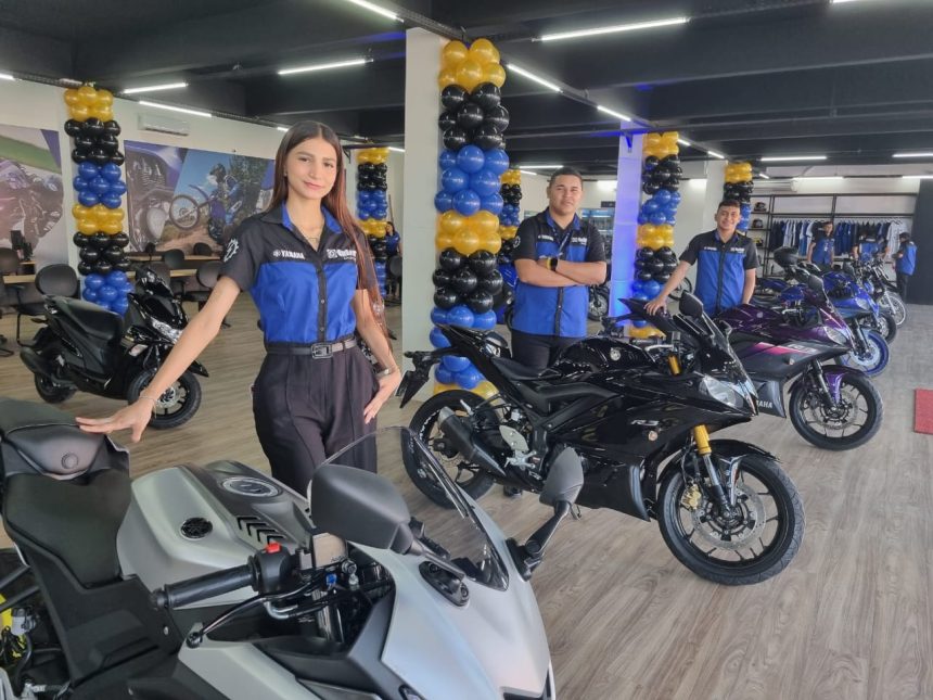 Inauguração do Grupo TV LAR