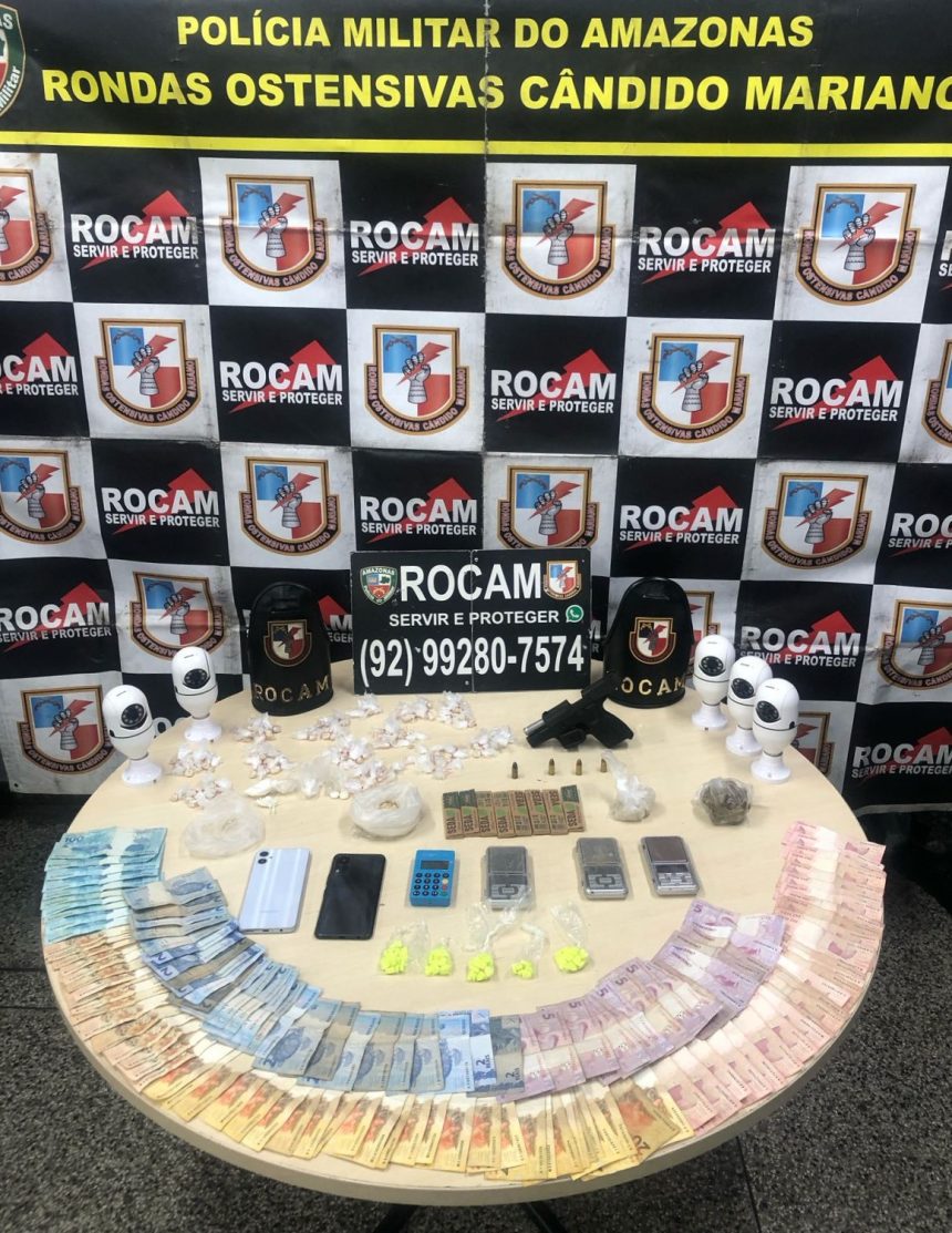 Homem é preso com drogas e câmeras de monitoramento