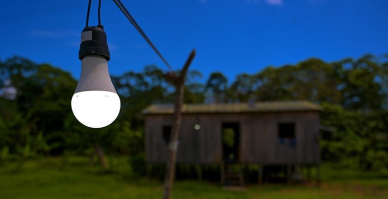 luz para todos tem atraso no Amazonas
