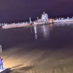 Balsas colidem e destroem porto de Humaitá