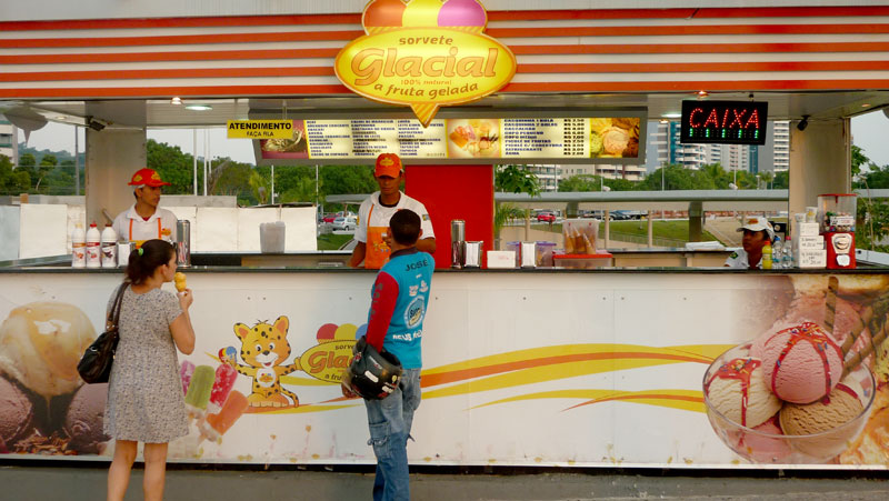 Sorveteria Glacial abre vagas em Manaus