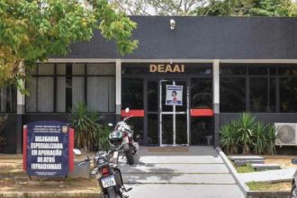 Mãe denuncia filho adolescente por estupro