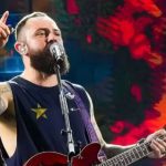 Mateus, com a dupla Jorge, passa por cirurgia