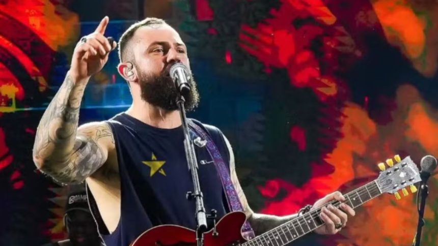 Mateus, com a dupla Jorge, passa por cirurgia