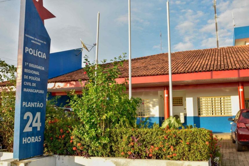 Pai preso por estuprar a filha