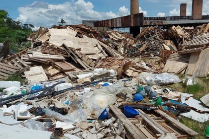 Olaria no Cacau Pirêra é multada em R$200 mil por poluir Rio Negro