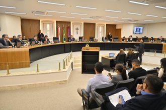 Presidente da Câmara de Envira terá de devolver R$110 mil aos cofres públicos