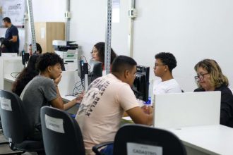 Sine inicia Terça (8) com 409 vagas de emprego em Manaus