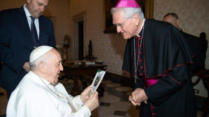 Arcebispo de Manaus cotado para substituir Papa