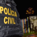 Uma mãe escondeu o celular no quarto e acabou descobrindo que a filha de 12 anos era estuprada pelo próprio padrasto