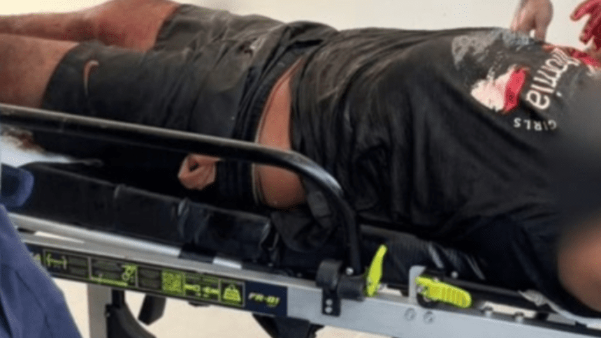 Imagem mostra homem imobilizado em condomínio de luxo na Ponta Negra