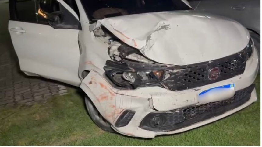 Trio é preso após tentar fugir da polícia e bater carro em Manaus