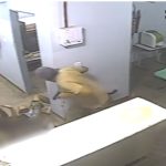 Segundo detento morre após tentativa de roubo de arma em delegacia no AM