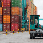 Exportação de material produzido no Amazonas