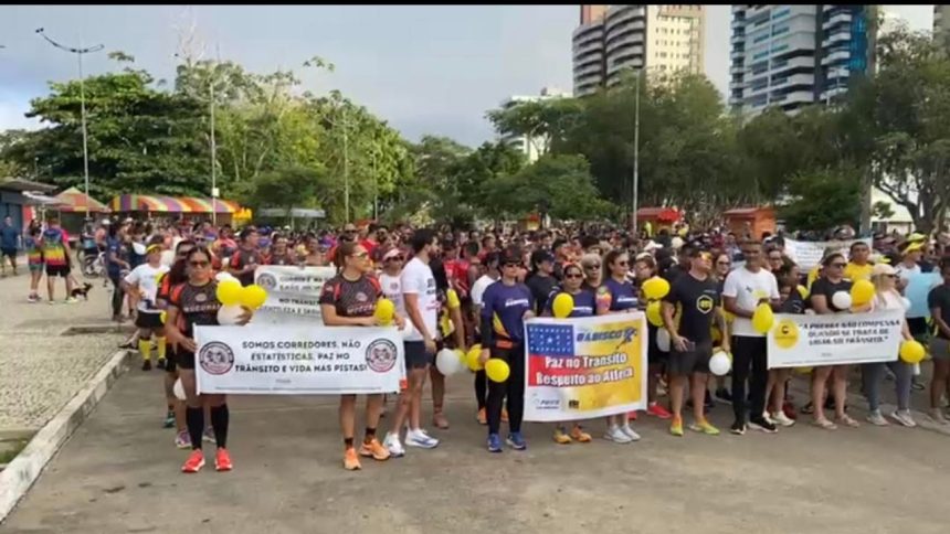 Protesto na Ponta Negra