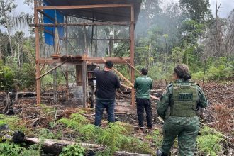 Três indústrias de cerâmicas ilegais são embargadas na AM-070