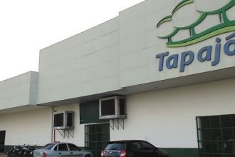 Grupo Tapajós recebendo currículos de pessoas com deficiência para emprego em Manaus