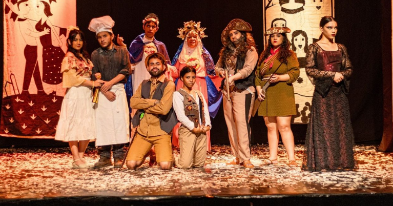 Teatro Amazonas recebe espetáculo gratuito 'O Auto da Compadecida'
