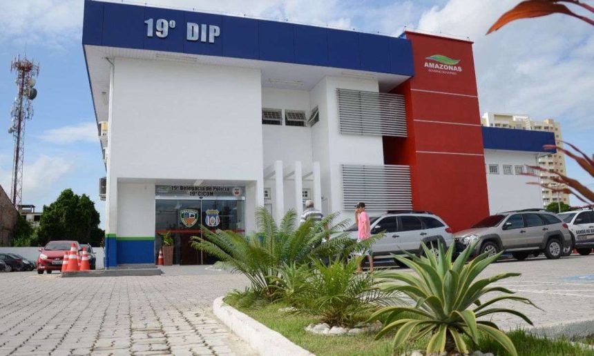 Fachada da 19ª Delegacia de Polícia (19º DIP) em Manaus.