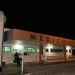 Fachada do IML (Instituto Médico Legal) Amazonas à noite.
