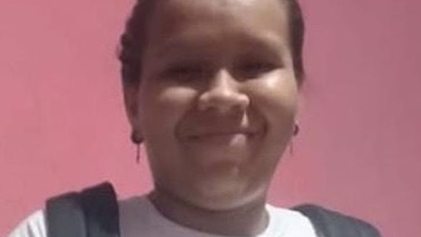 Foto de Letícia Mafra de Vasconcelos Gonçalves, 18 anos, desaparecida em Manaus.