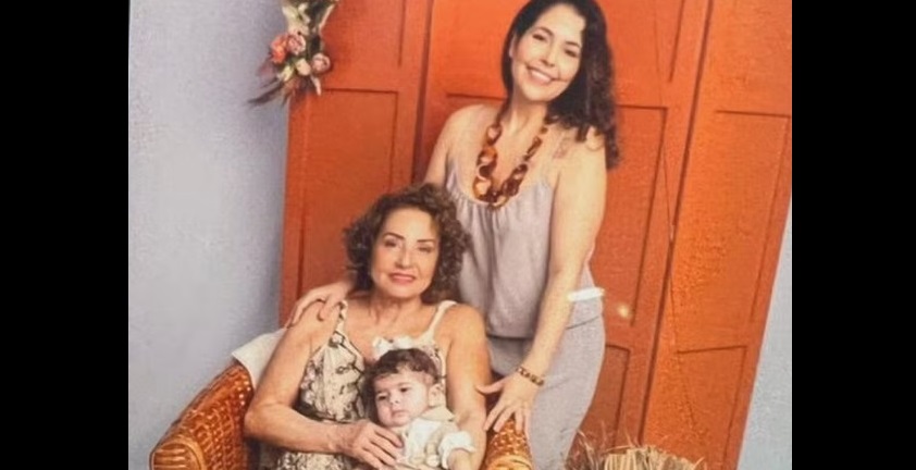 Cristiana Antonini, de 66 anos, Daniela Antonini, 40, e Giovanna Antonini, 2.