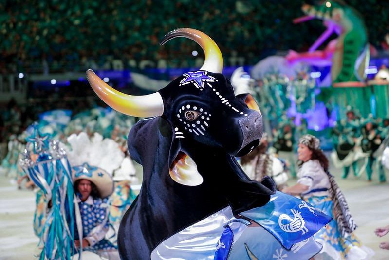 Boi Caprichoso na segunda noite do 58º Festival de Parintins