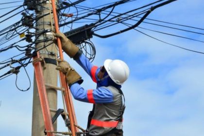 Três bairros ficam sem energia elétrica nesta terça-feira em Manaus; saiba quais