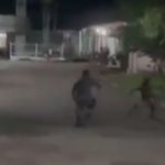 Homem é morto a tiros após atacar policiais durante festa religiosa no Amazonas