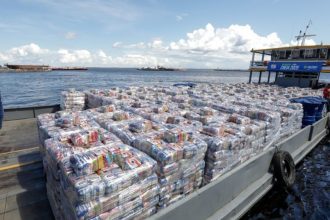 Famílias afetas pela cheia no Amazonas já receberam 580 toneladas de alimentos
