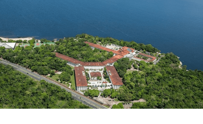 Vista aérea do Tropical Hotel