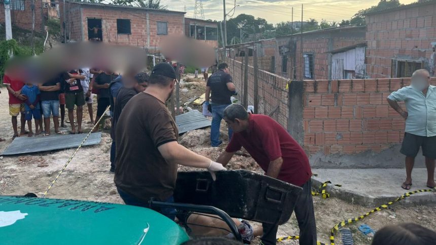 Agente de portaria é executado a tiros enquanto construía box em Manaus