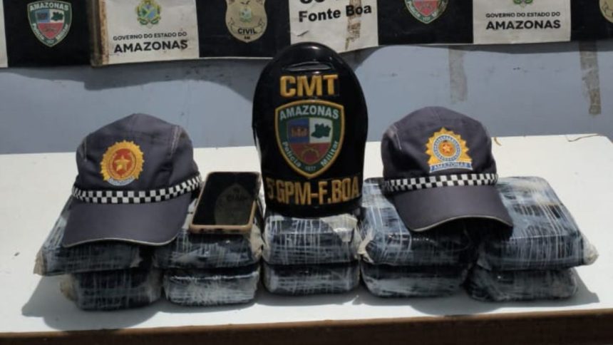Venezuelano é preso com mais de 10 kg de drogas em embarcação no Amazonas